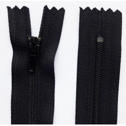 Nylon Zipper S40 close-end 16 cm black/1 pc.
