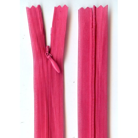 Paslėptas 22 cm ilgio užtrauktukas, spalva 383 - tamsi rožinė/1 vnt.