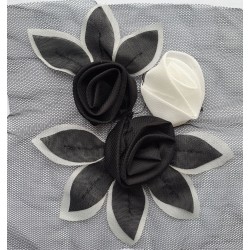 Organza flowers on tulle, 17x13 cm, black-white color