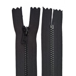 Plastikinis užtrauktukas P40, 30 cm ilgio, spalva T-13 - juoda