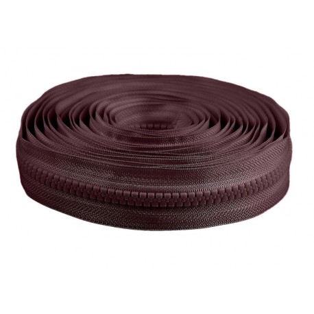 Plastikinio užtrauktuko Nr.8 juosta, tamsi ruda/1m