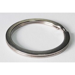 Metal split Ring flat 28 mm Nickel Plated/1 pc.