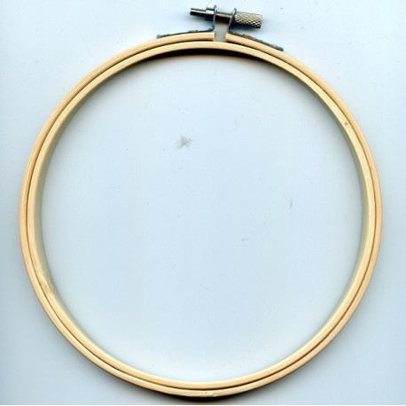 Bamboo embroidery hoop 20 cm
