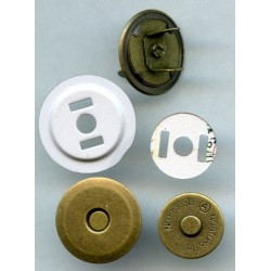 Magnetic Snap Fasteners thin 18/14 mm, old brass/1 pc.