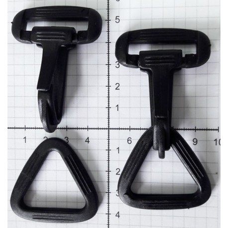 2652 Plastic Snap Hook 30 mm black/1 pc.