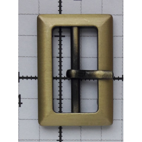 Single Prong Center Bar Buckle art. 754125.020.0108/20 mm/old brass/1 pc.